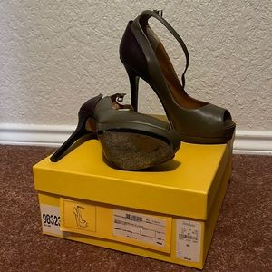 Fendi heels